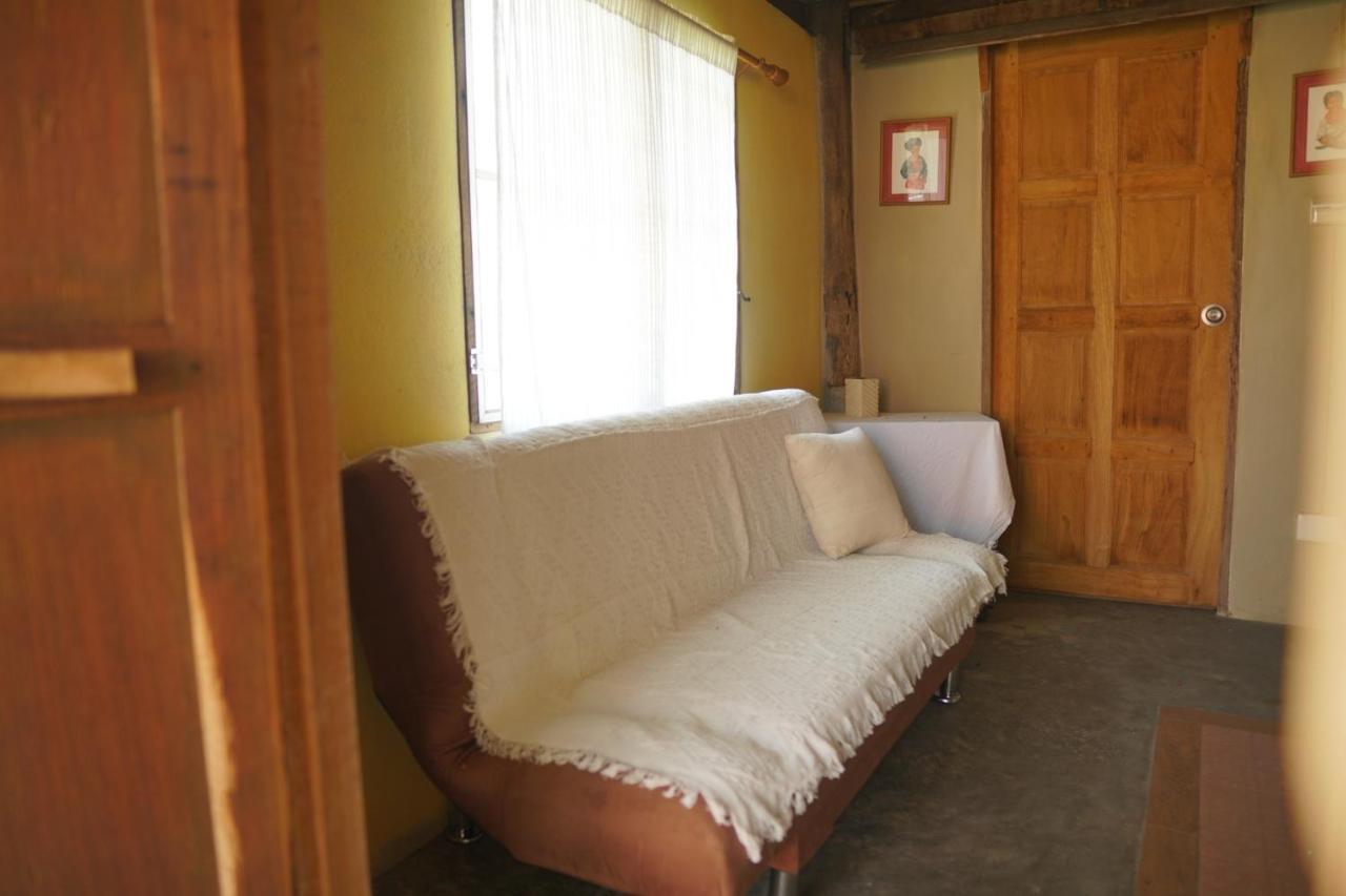 Tongluang Inthanon Homestay โต้งหลวงอินทนนท์โฮมสเตย์ Chom Thong Esterno foto