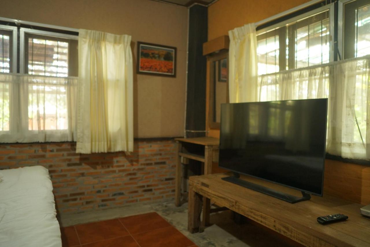 Tongluang Inthanon Homestay โต้งหลวงอินทนนท์โฮมสเตย์ Chom Thong Esterno foto