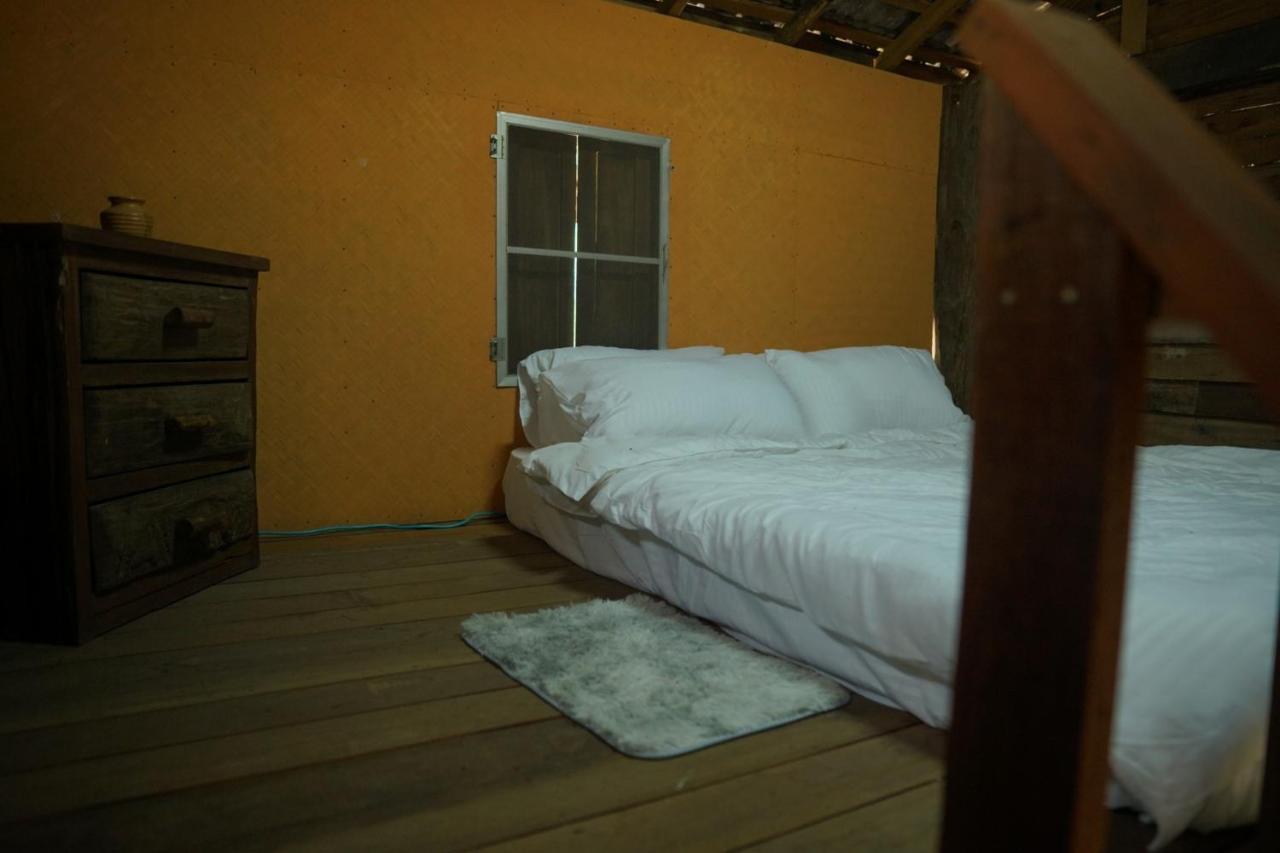 Tongluang Inthanon Homestay โต้งหลวงอินทนนท์โฮมสเตย์ Chom Thong Esterno foto