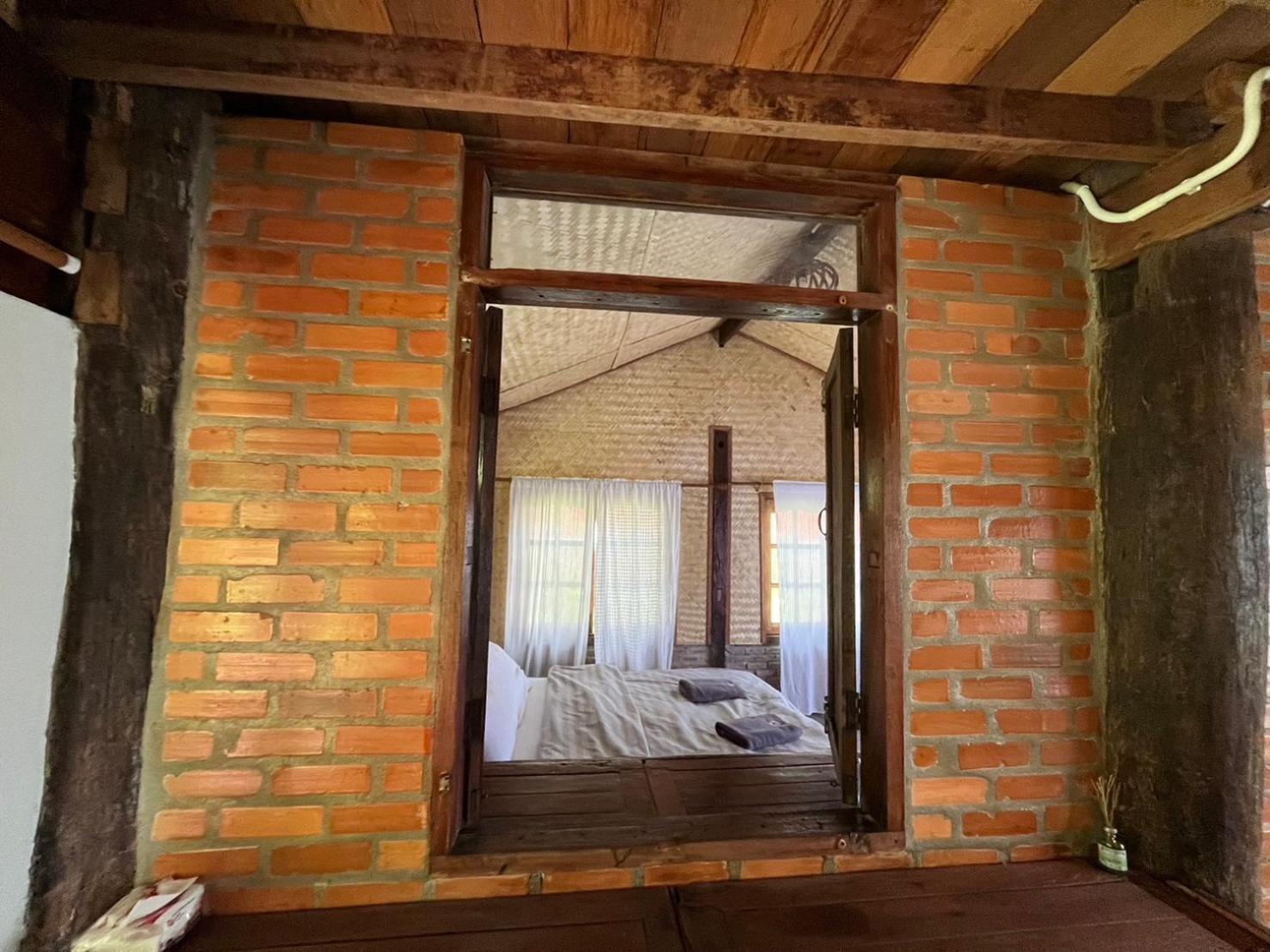 Tongluang Inthanon Homestay โต้งหลวงอินทนนท์โฮมสเตย์ Chom Thong Esterno foto