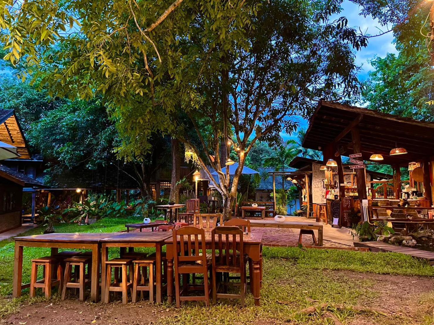 Tongluang Inthanon Homestay โต้งหลวงอินทนนท์โฮมสเตย์ Chom Thong Esterno foto